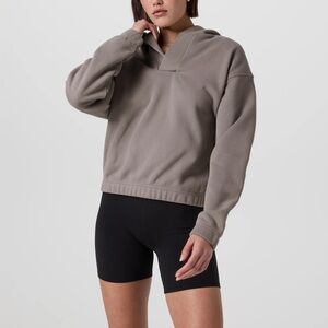 Vuori Restore Notch Collar Hoodie Pullover Sweatshirt Cobblestone Medium